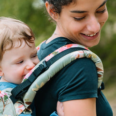 Liliputi Love Buckle Carrier - Wild Rose-2