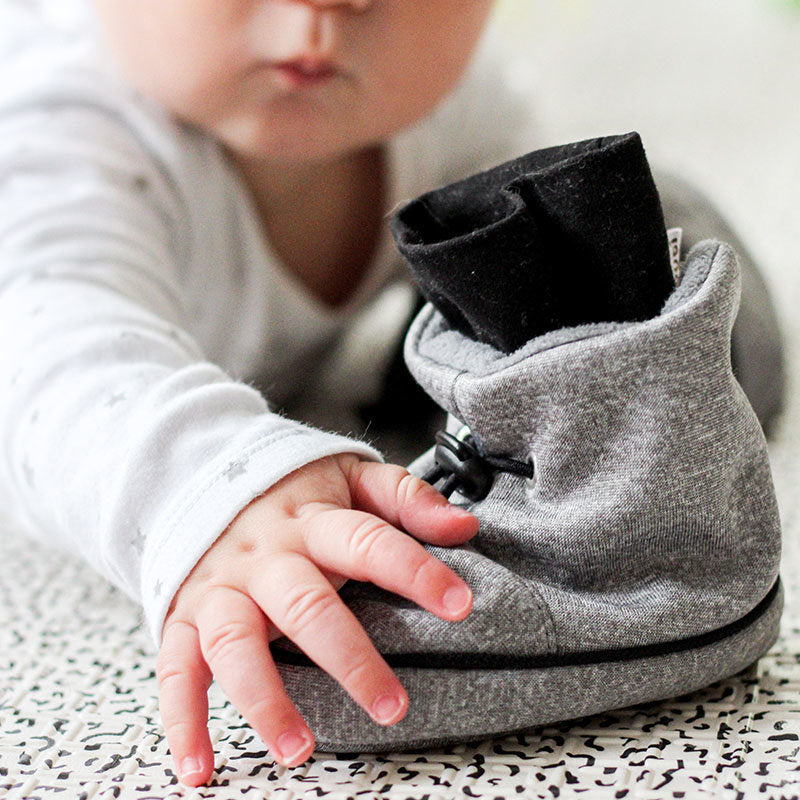 Liliputi Love Babywearing Booties - Shark-4